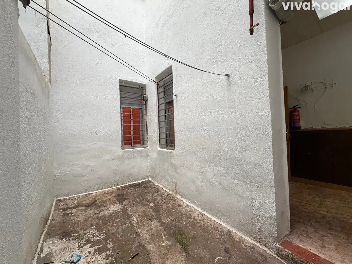 Vista exterior de Local en venta en Madrid