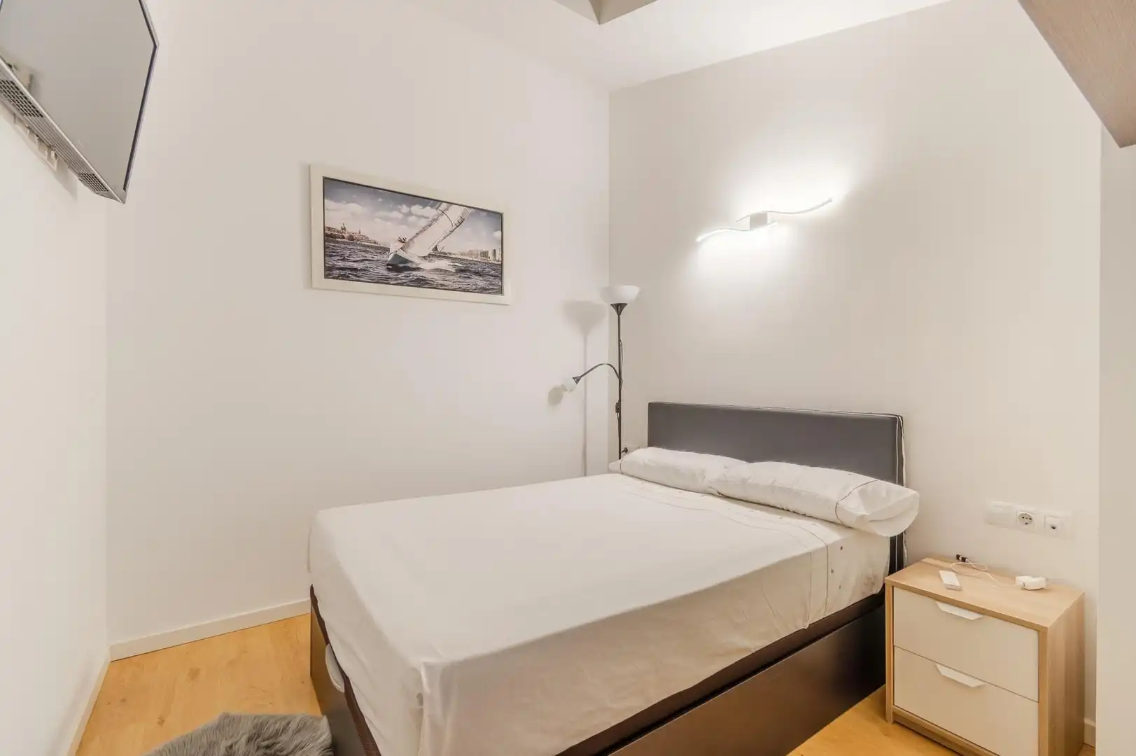 Schlafzimmer von Wohnung zum Verkauf in Salt mit Klimaanlage, Heizung und Terrasse