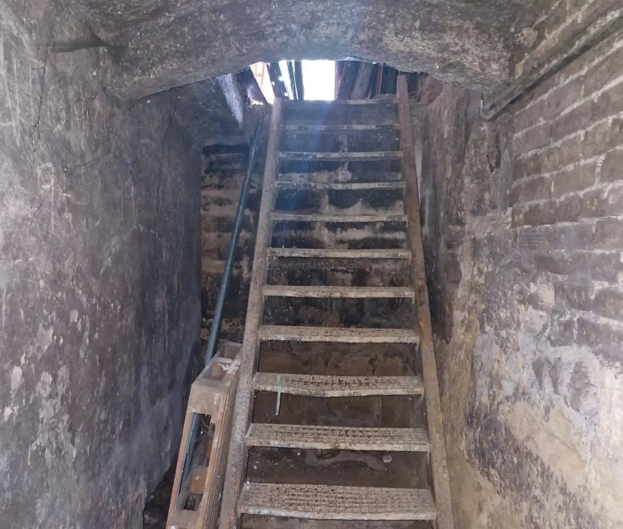Altres en venda a Anguciana - CL BODEGAS, imagen 4