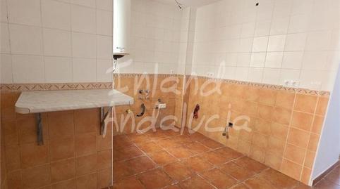 Foto 5 de Apartament en venda a Alcaucín, Málaga
