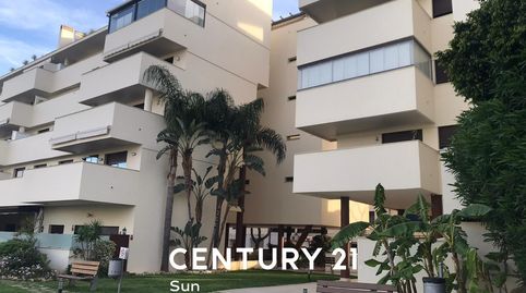 Foto 2 de Piso en venta en Calle Letonia, 6, Huerta Nueva, Estepona