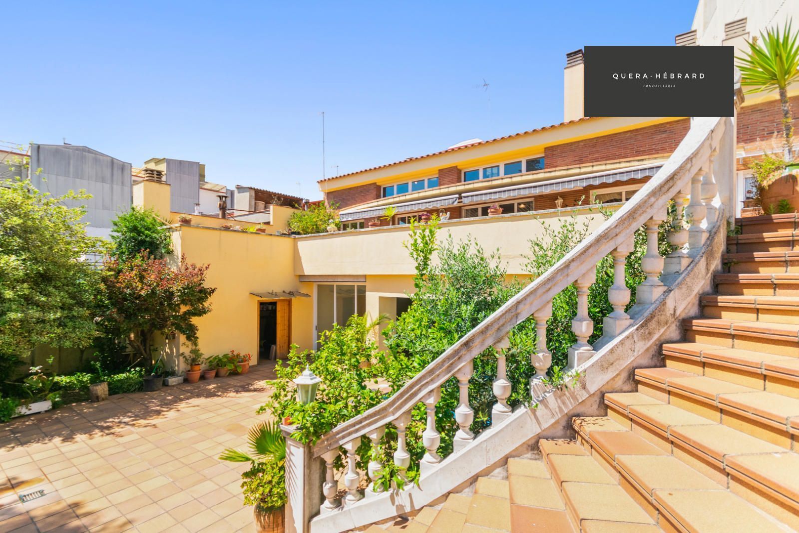 Jardí de Casa o xalet en venda en Terrassa amb Aire condicionat, Calefacció i Terrassa