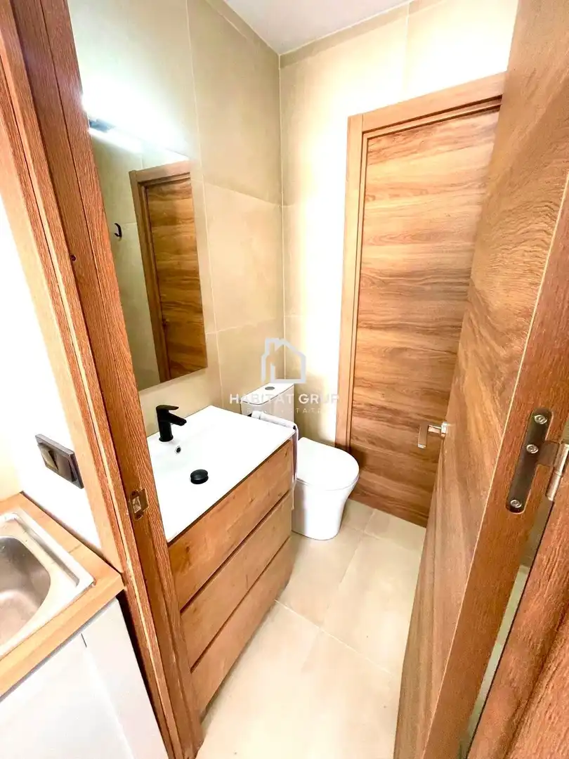 Baño de Piso en venta en Ciutadella de Menorca con Calefacción y Terraza