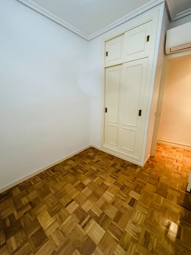 Habitación de Piso de alquiler en Madrid con Aire acondicionado, Calefacción y Parquet