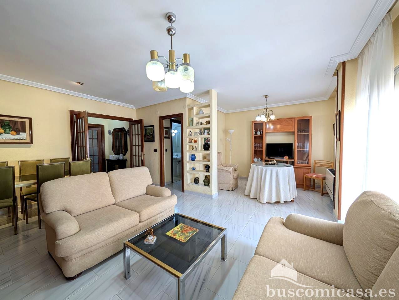 Living room of Flat for sale in Linares  with Air Conditioner, Furnished and Balcony
