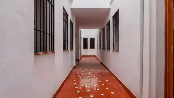 Apartment for sale in Calle TENIENTE ALBORNOZ, imagen 3