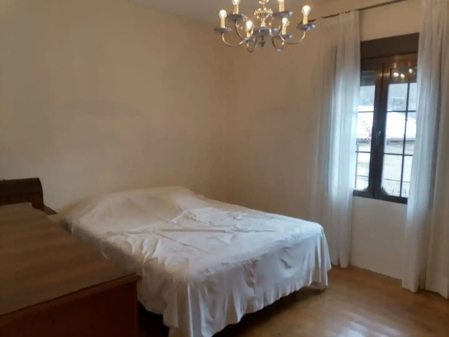 Dormitori de Casa adosada en venda en Matallana de Torío