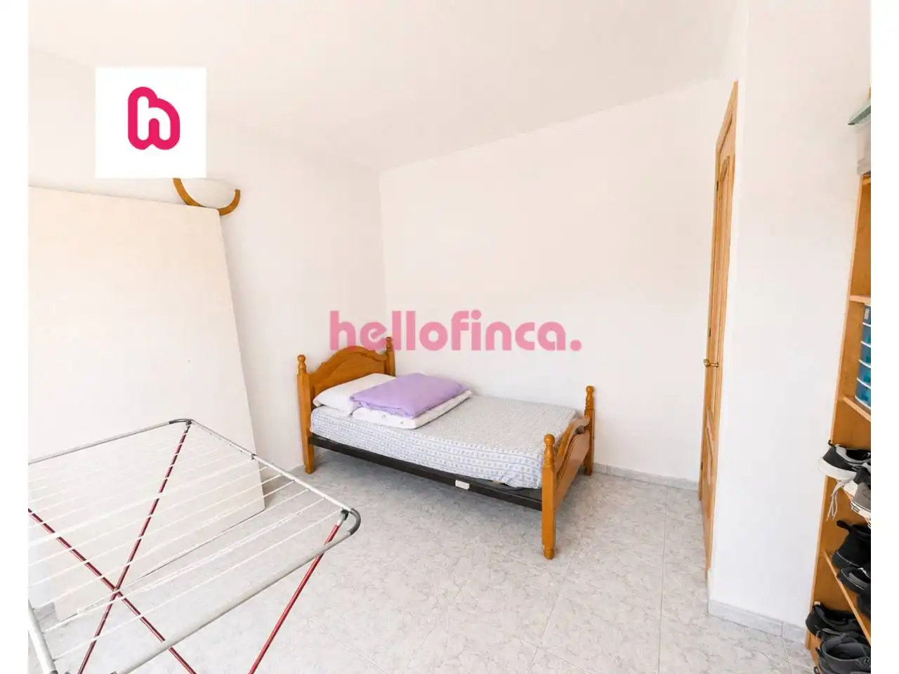 Habitación de Casa adosada en venta en Igualada con Aire acondicionado, Calefacción y Jardín privado