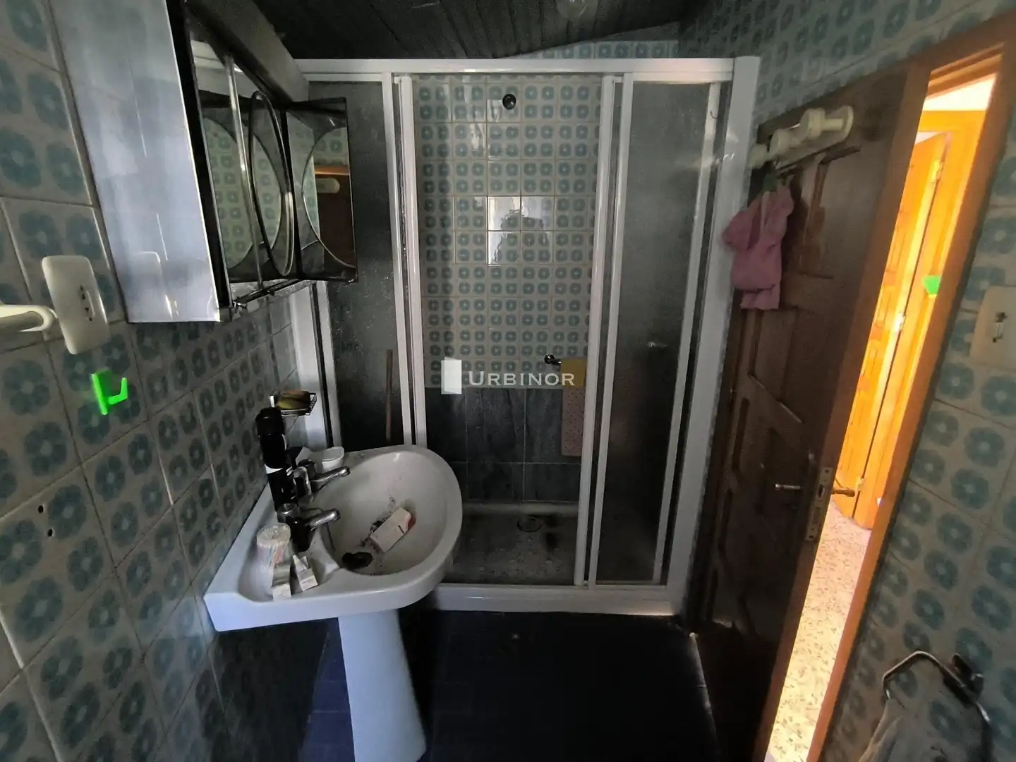 Bathroom of Houses for sale in Trasmiras