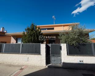 Vista exterior de Casa o xalet en venda en Valladolid Capital amb Terrassa