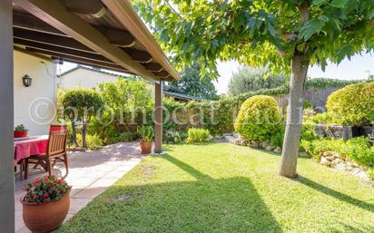 Garden of House or chalet for sale in Cervelló  with Air Conditioner, Heating and Private garden