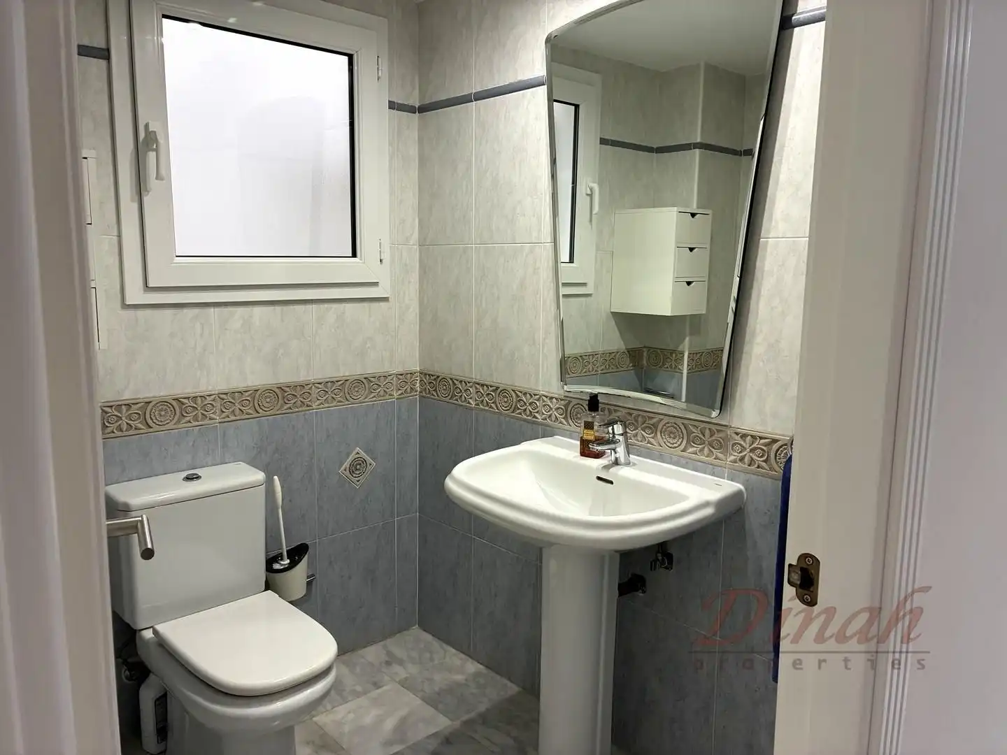 Badezimmer von Wohnungen zur Miete in Altea mit Klimaanlage, Heizung und Möbliert