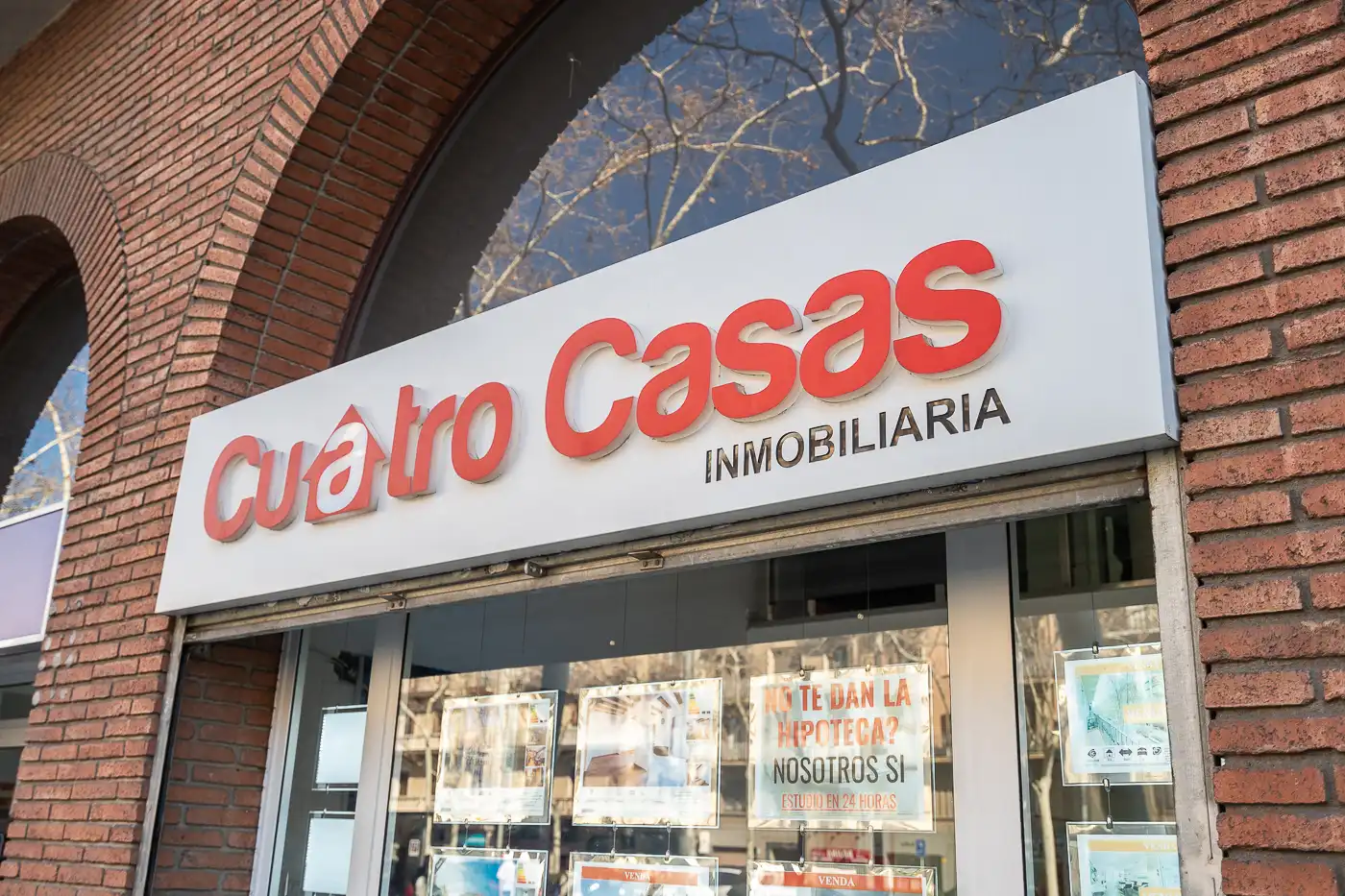 Vista exterior de Pis en venda en Premià de Mar amb Calefacció i Forn