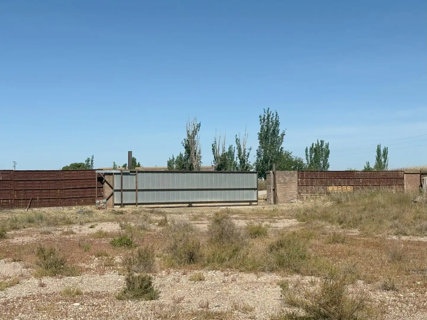 Industrial buildings for rent in Nuez de Ebro