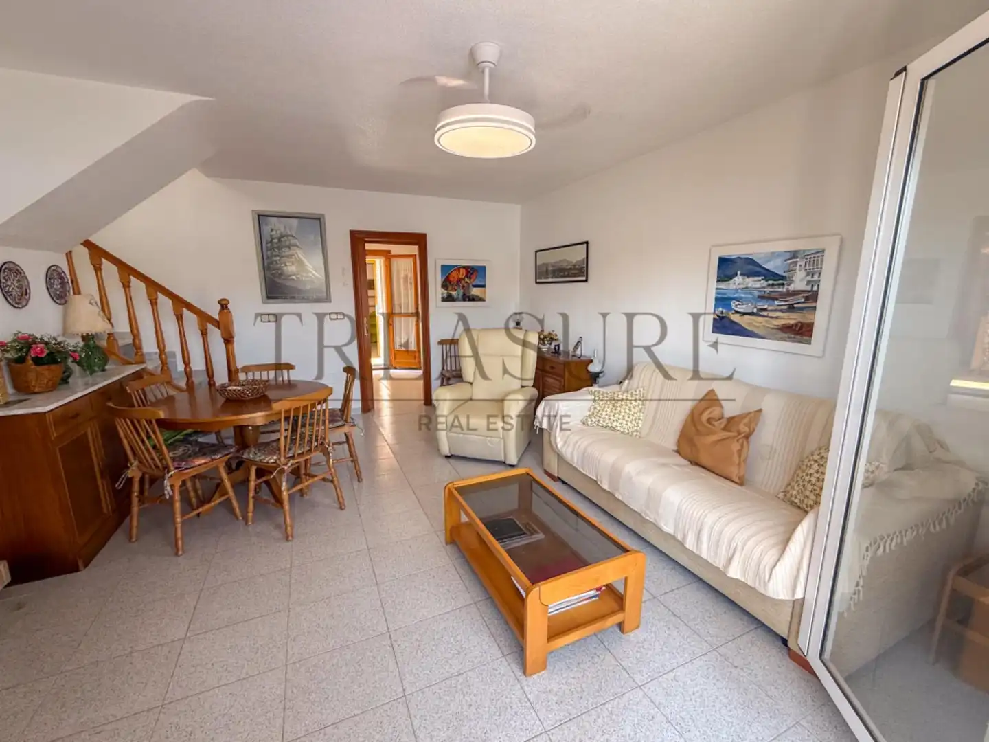 Sala de estar de Casa adosada en venta en Mazarrón con Aire acondicionado, Calefacción y Terraza