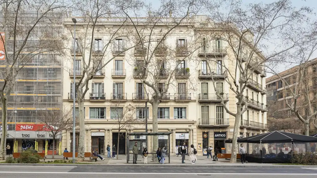 Vista exterior de Apartamento en venta en Barcelona con Aire acondicionado, Jardín privado y Parquet
