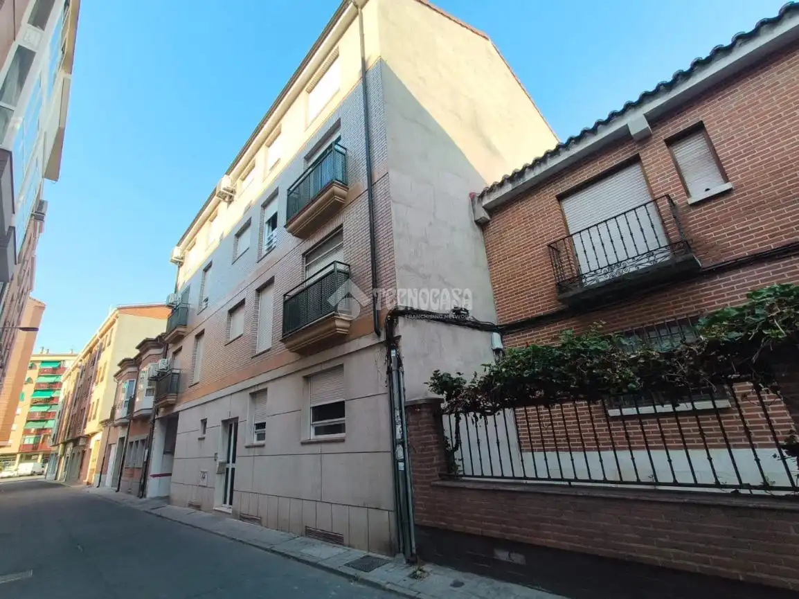 Flat with terrace for sale in Medina del Campo, imagen 3