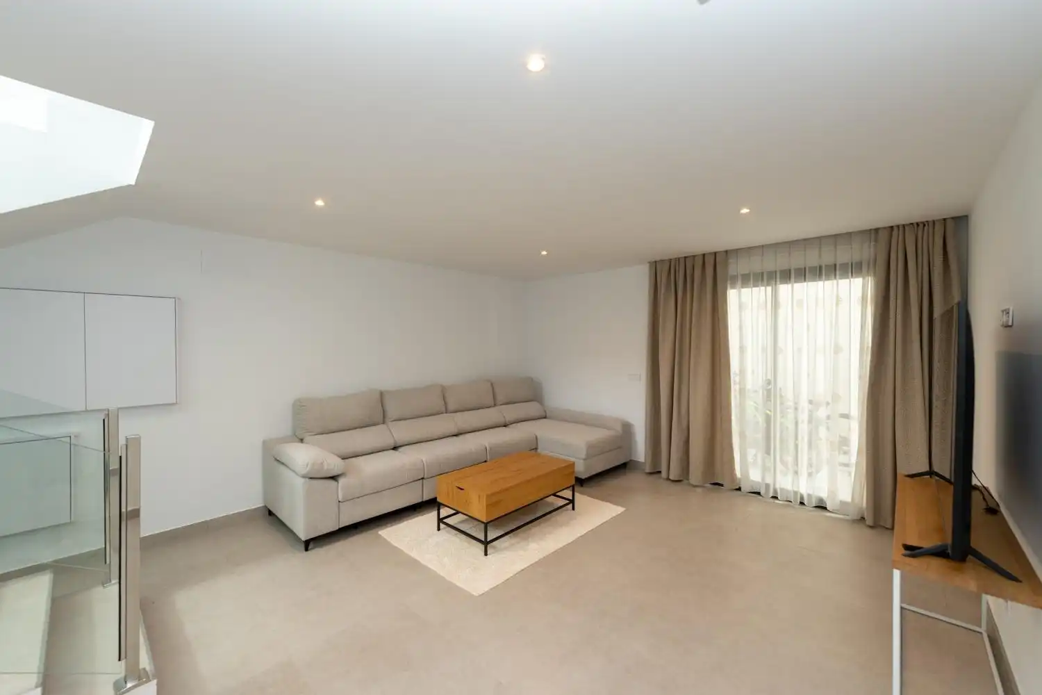 Wohnzimmer von Haus oder Chalet zur Miete in El Campello mit Klimaanlage, Privatgarten und Terrasse