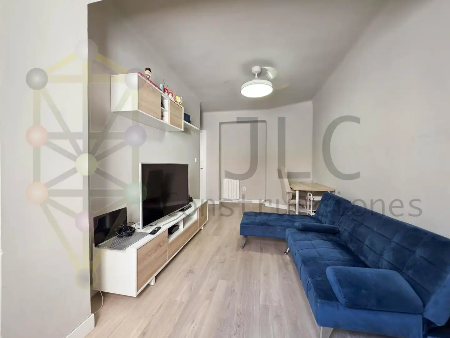 Sala d'estar de Pis en venda en Madrid amb Aire condicionat, Calefacció i Parquet