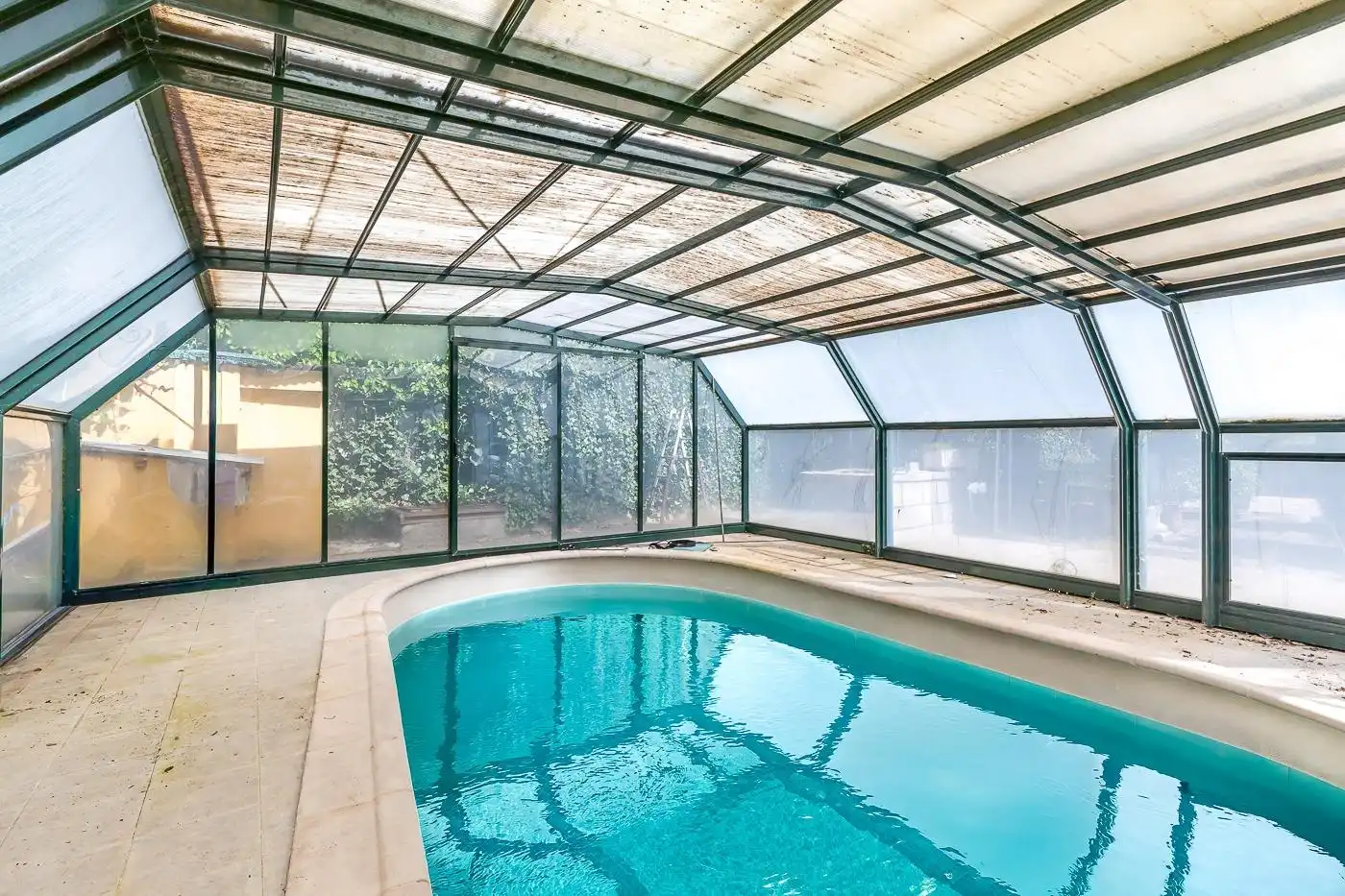 Piscina de Casa o chalet en venta en San Lorenzo de El Escorial con Calefacción, Alarma y Piscina comunitaria