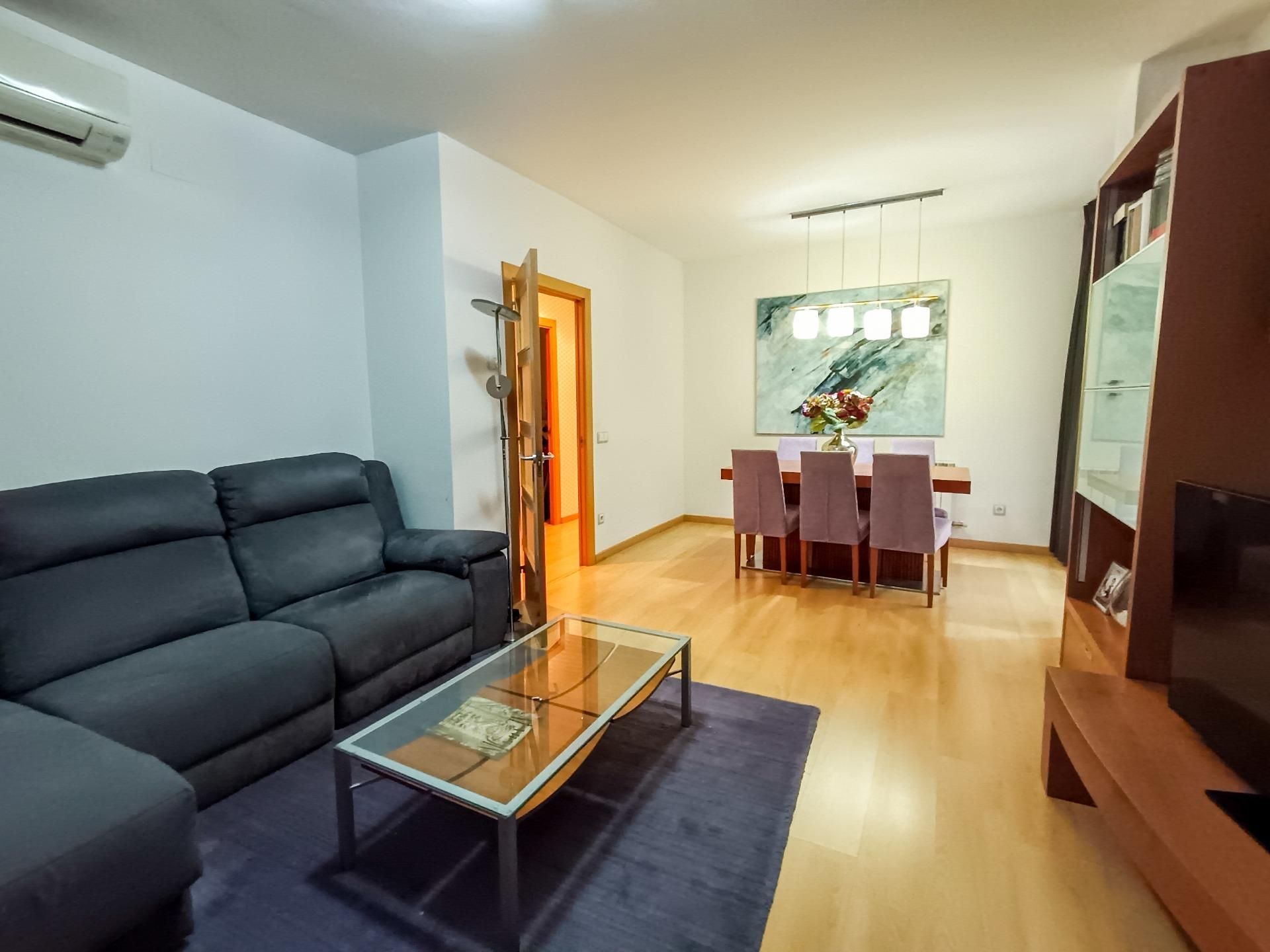 Sala d'estar de Pis en venda en Reus amb Aire condicionat, Terrassa i Balcó