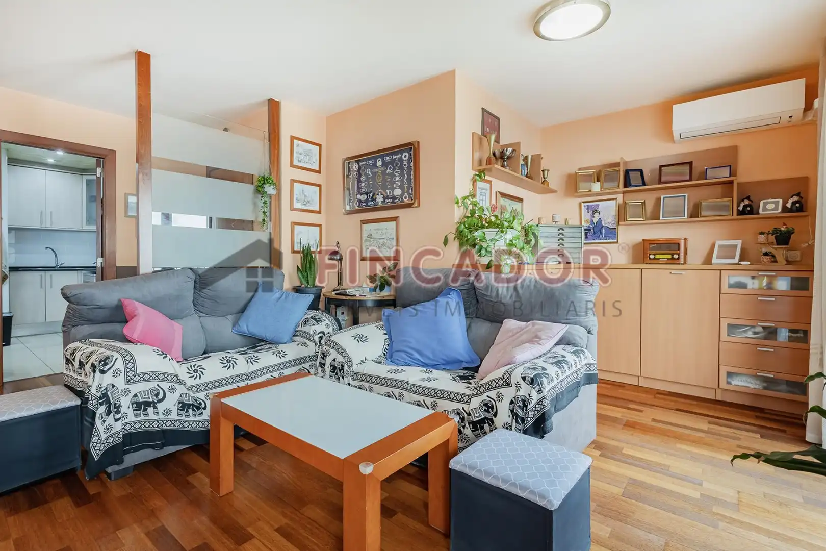 Piso con terraza en venta en Passatge de Carbonell, imagen 8