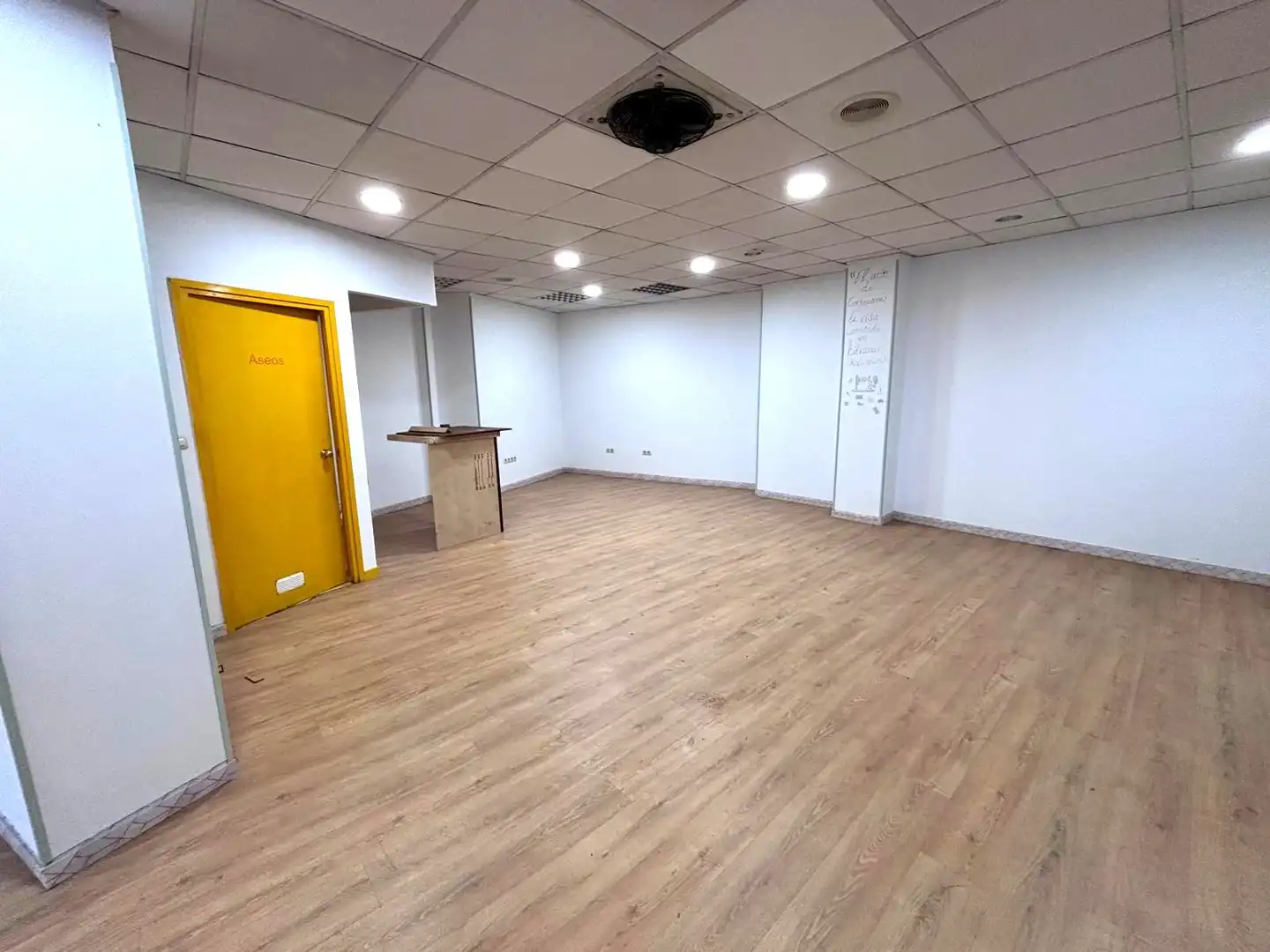 Business premises for sale in Oeste, imagen 6