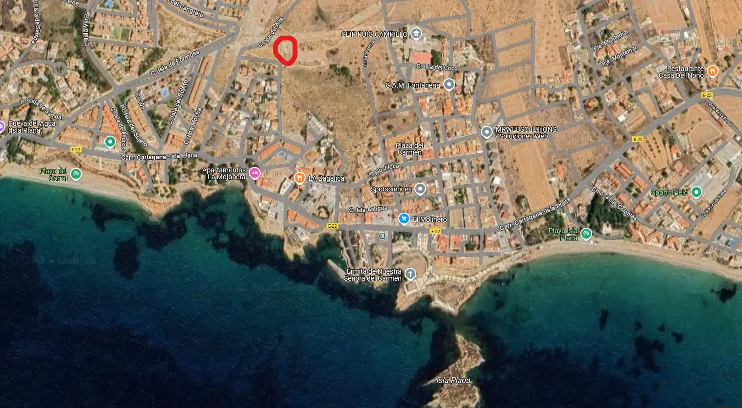 Terreny residencial en venda a Calle Isla Cabellos 30