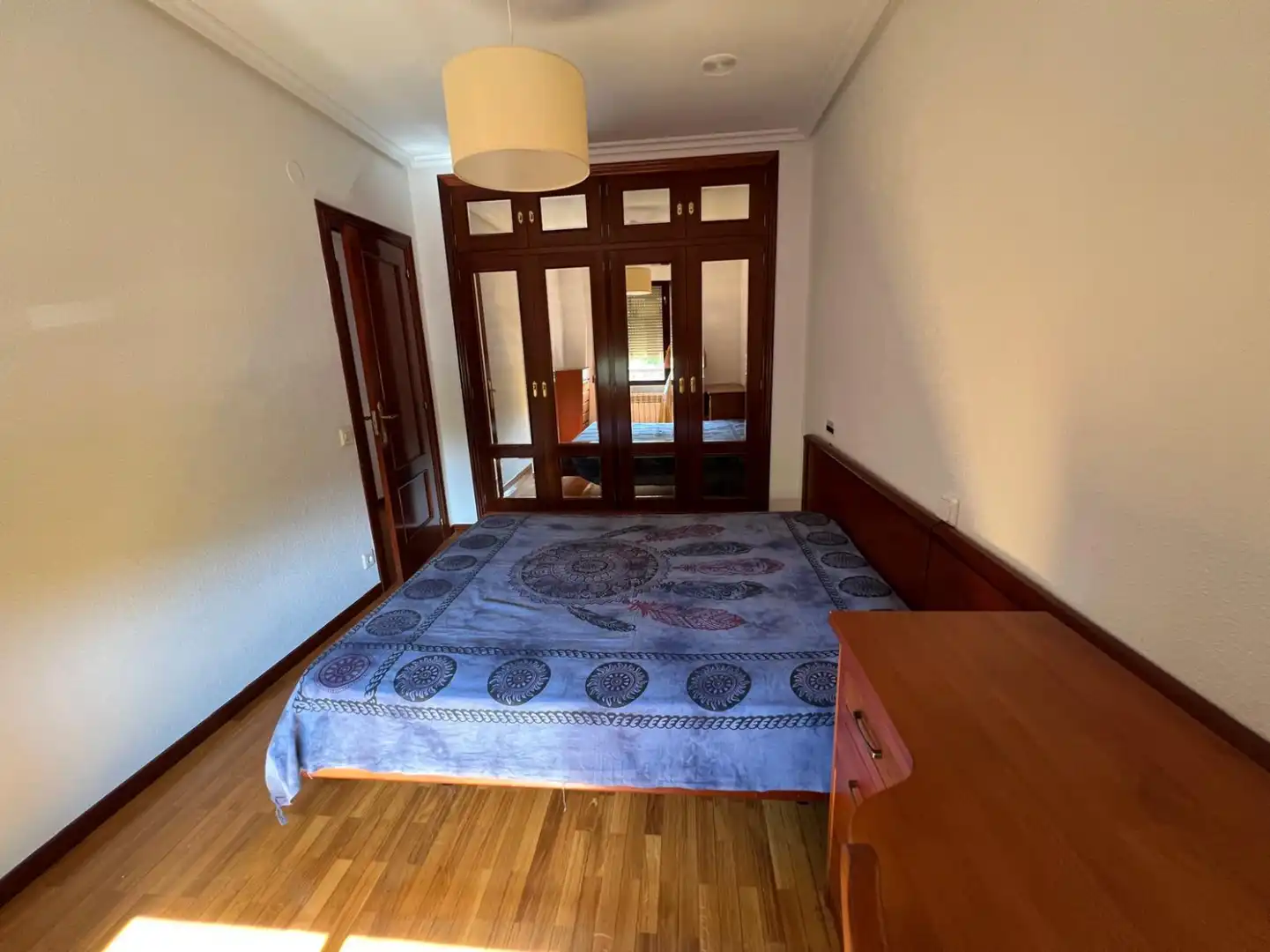 Habitación de Piso en venta en  Logroño con Calefacción, Terraza y Balcón