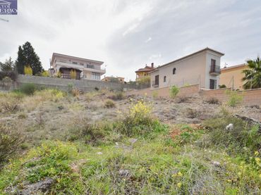 Terreny residencial en venda a Calle de Trevenque 17
