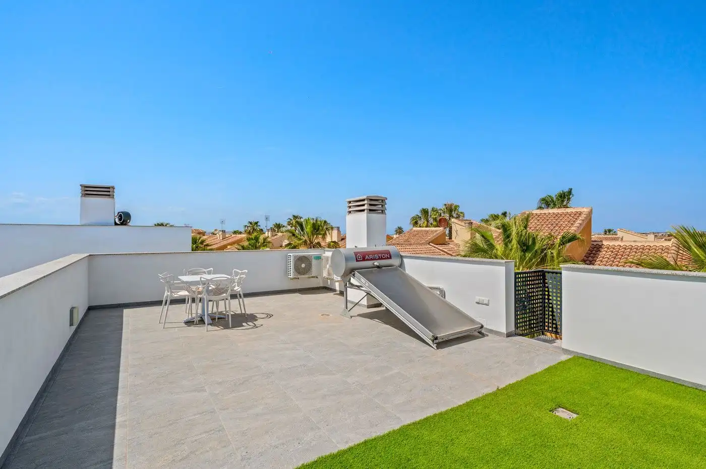 Villa mit Pool zum Verkauf in Zona Carrefour - Urbanizaciones, imagen 35