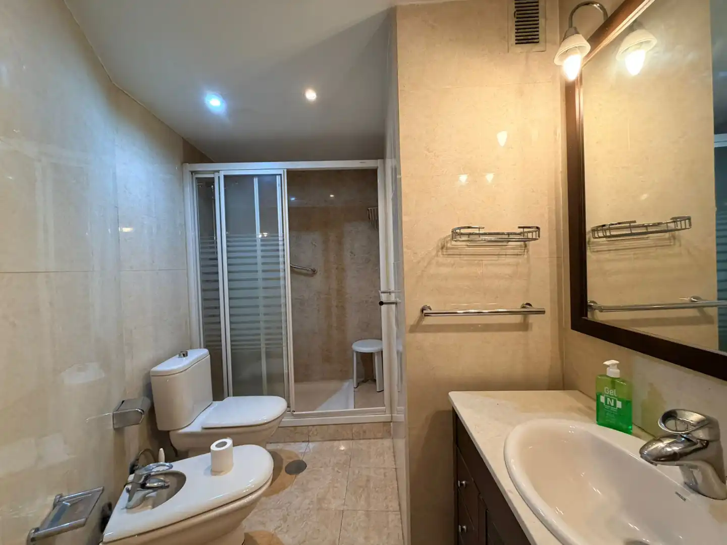 Baño de Ático en venta en Madrid con Aire acondicionado, Calefacción y Terraza
