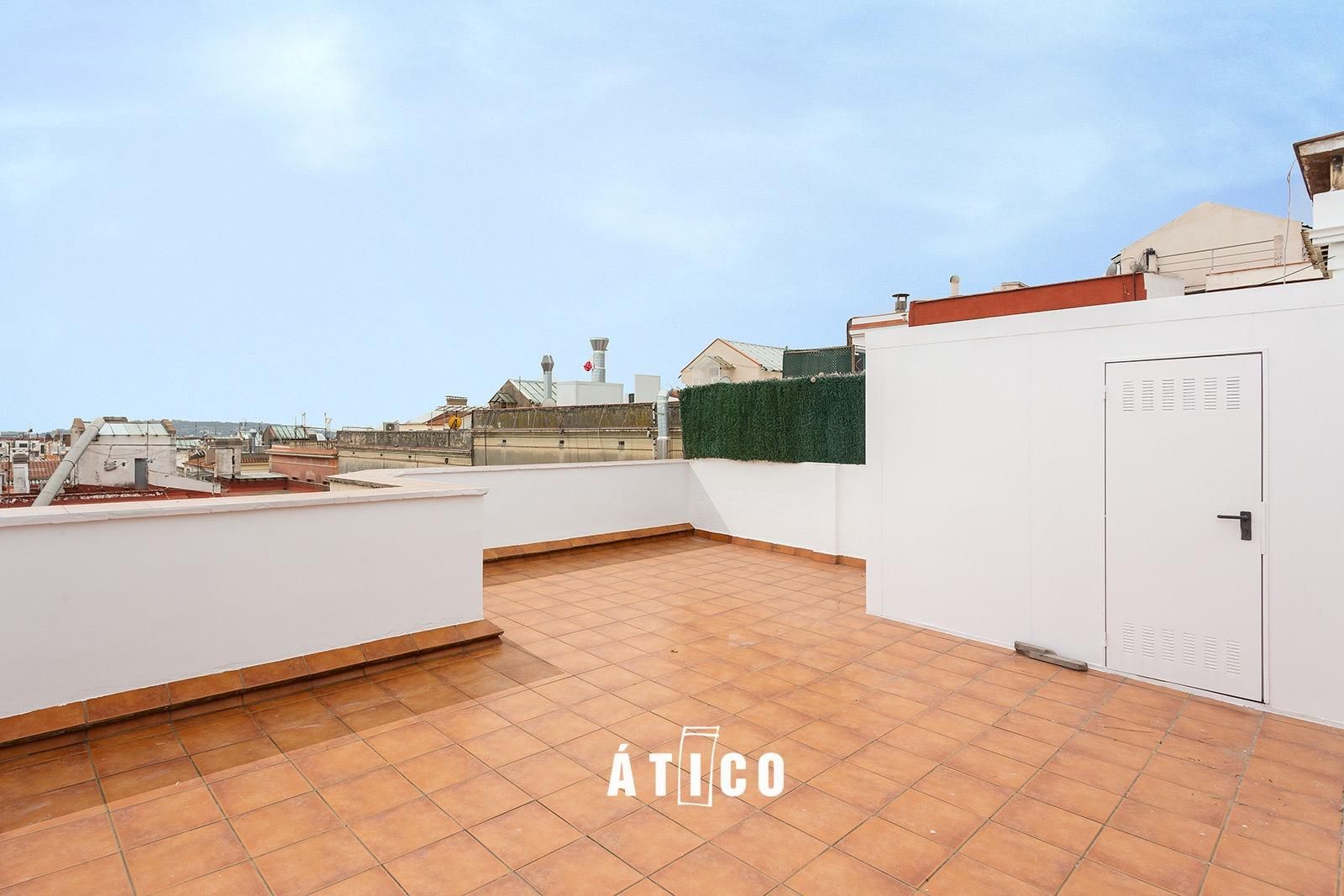Terrace of Attic for sale in  Barcelona Capital  with Air Conditioner, Heating and Parquet flooring