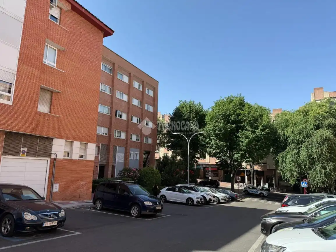 Außenansicht von Wohnung zum Verkauf in Guadalajara mit Heizung