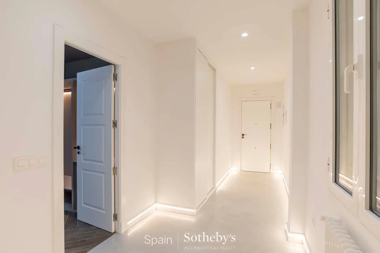 Apartments for sale in Madrid  with Air Conditioner and Heating