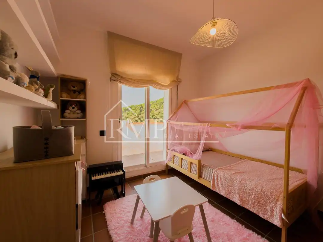Bedroom of Detached homes for sale in Sant Andreu de Llavaneres  with Air Conditioner, Heating and Terrace