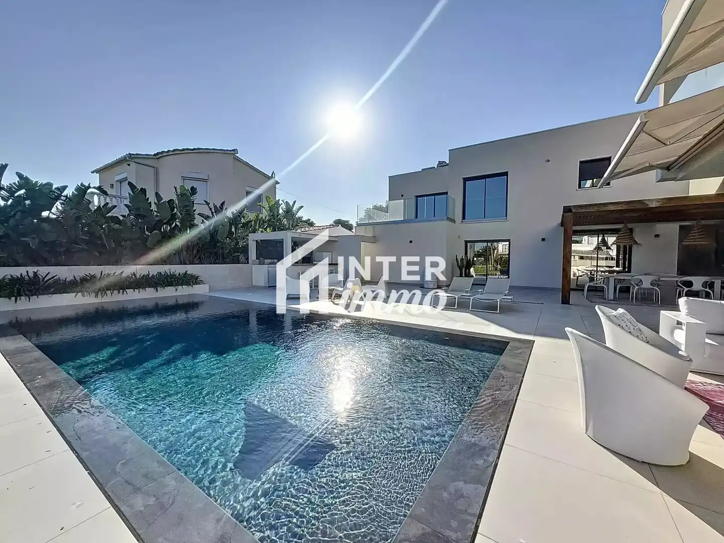 Vista exterior de Casa o chalet en venta en Empuriabrava con Aire acondicionado, Calefacción y Terraza