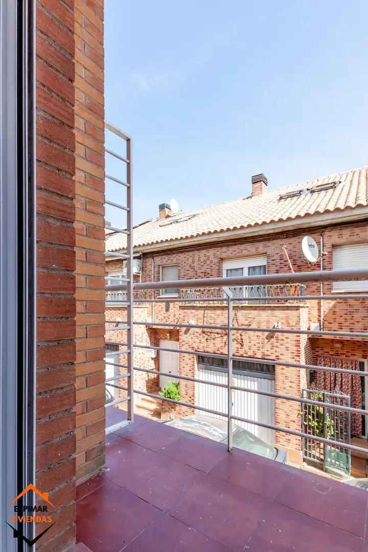 Terrassa de Casa adosada en venda en Pedrola amb Aire condicionat, Calefacció i Jardí privat