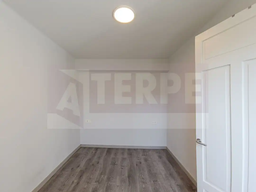 Piso en venta en Errenteria con Balcón