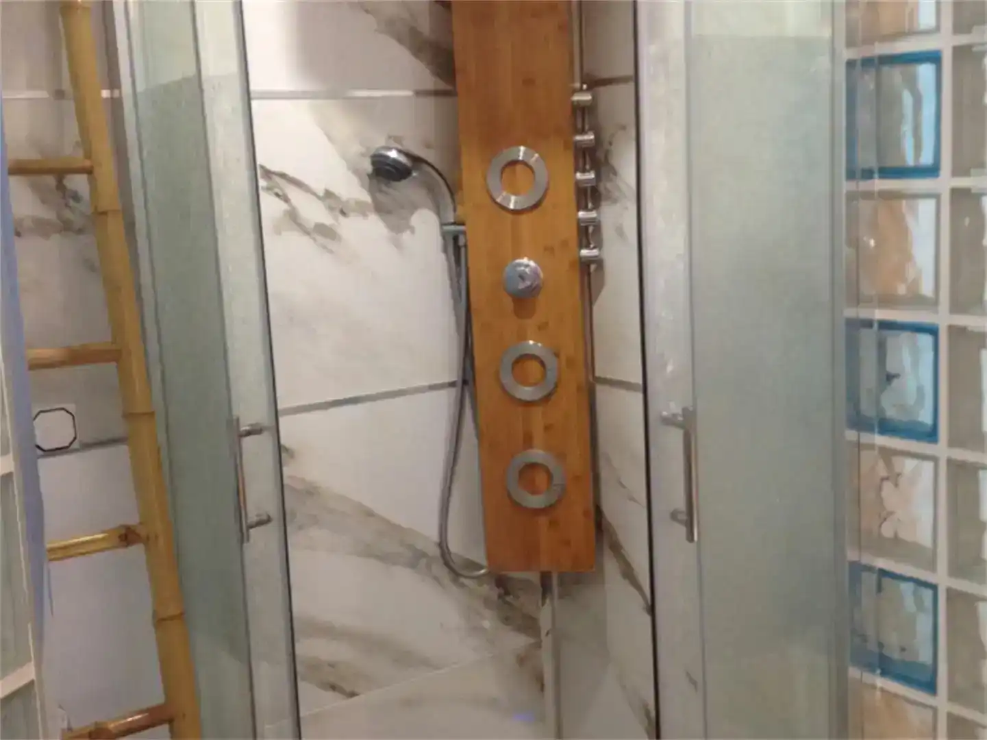 Bathroom of Flat for sale in Polop  with Air Conditioner