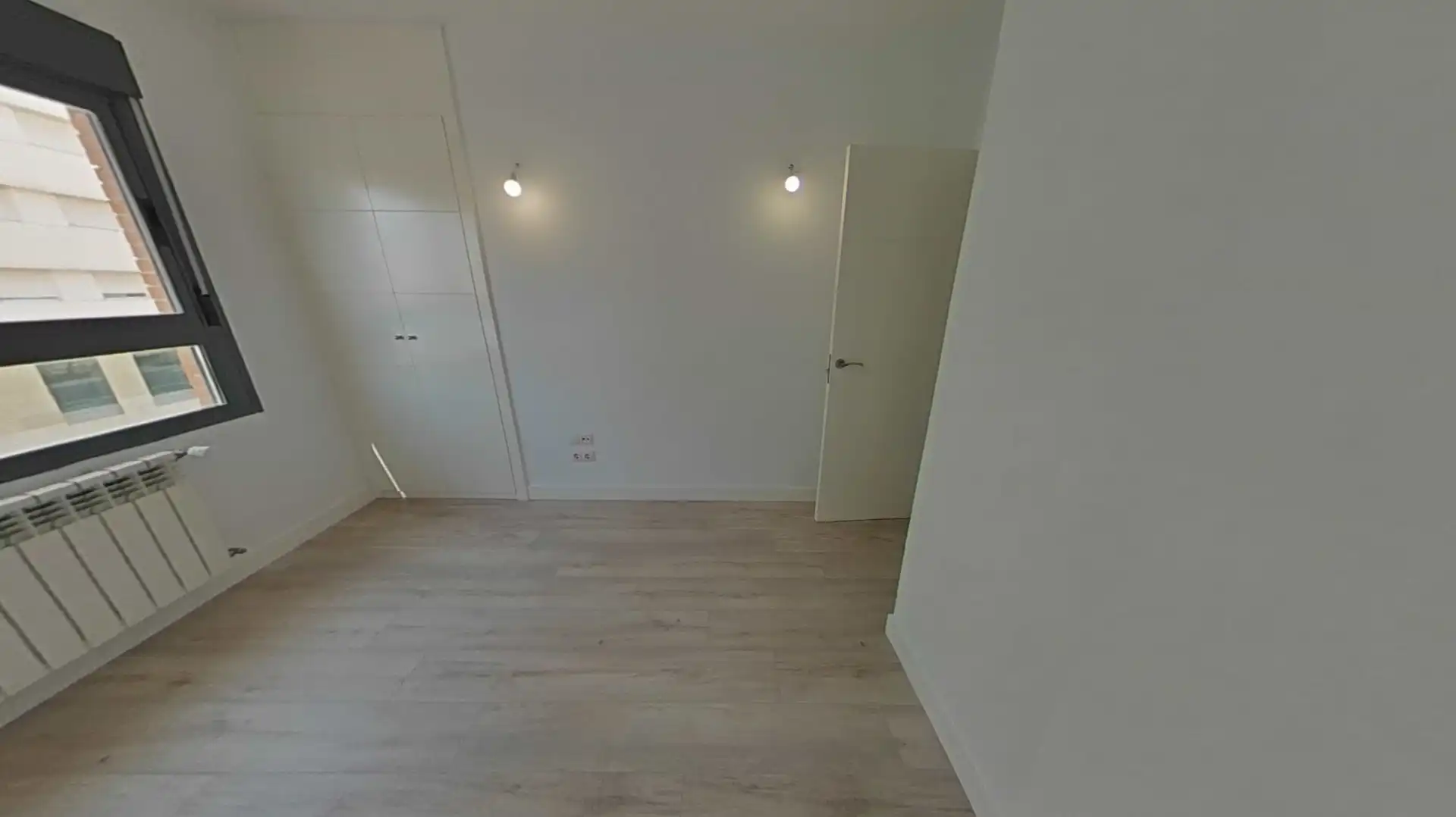 Bedroom of Flat for sale in Madrid  with Air Conditioner, Heating and Parquet flooring
