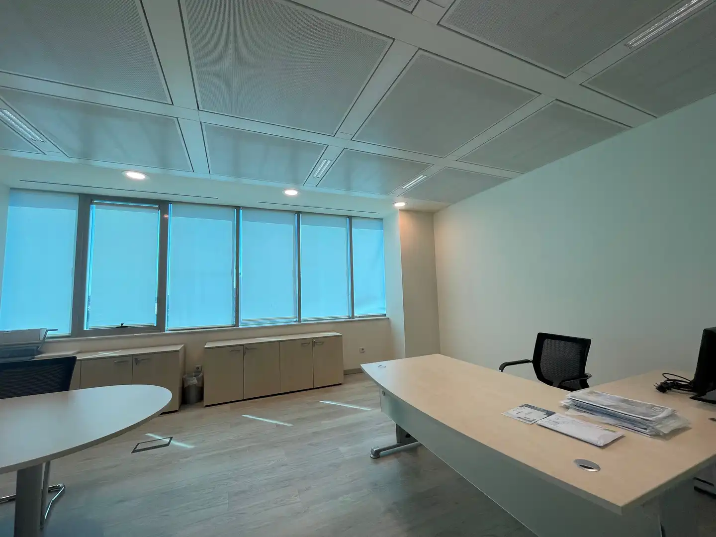 Büro zum Verkauf in Alcalá de Henares mit Klimaanlage und Heizung