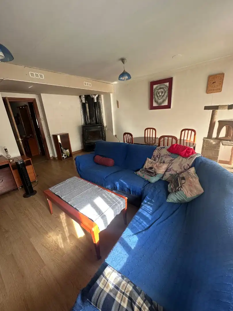 Sala d'estar de Casa adosada en venda en Viguera amb Calefacció i Traster