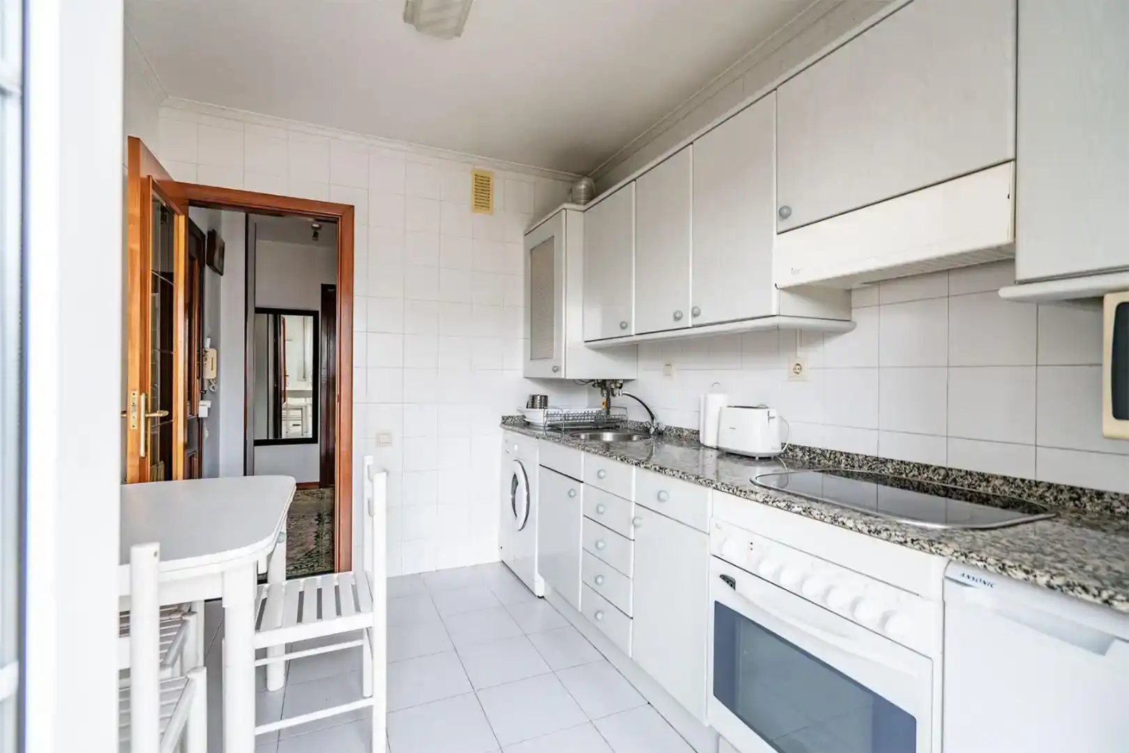 Küche von Wohnung zur Miete in Santander mit Balkon