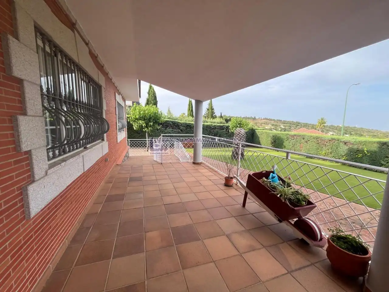 Terrassa de Casa o xalet en venda en Cáceres amb Calefacció, Jardí privat i Terrassa