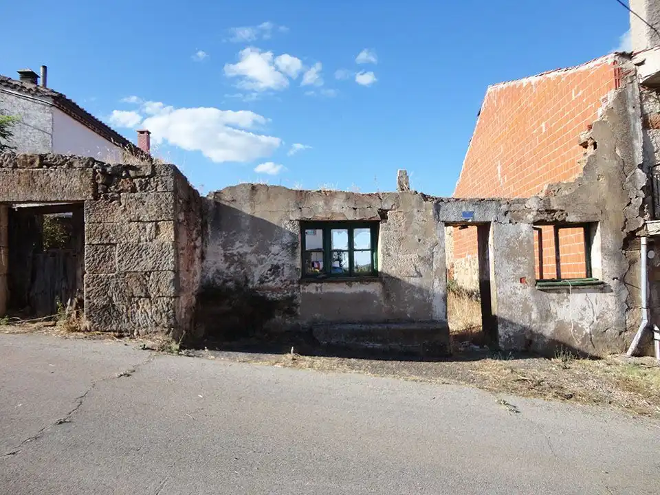 Exterior view of Residential for sale in Rabanera del Pinar