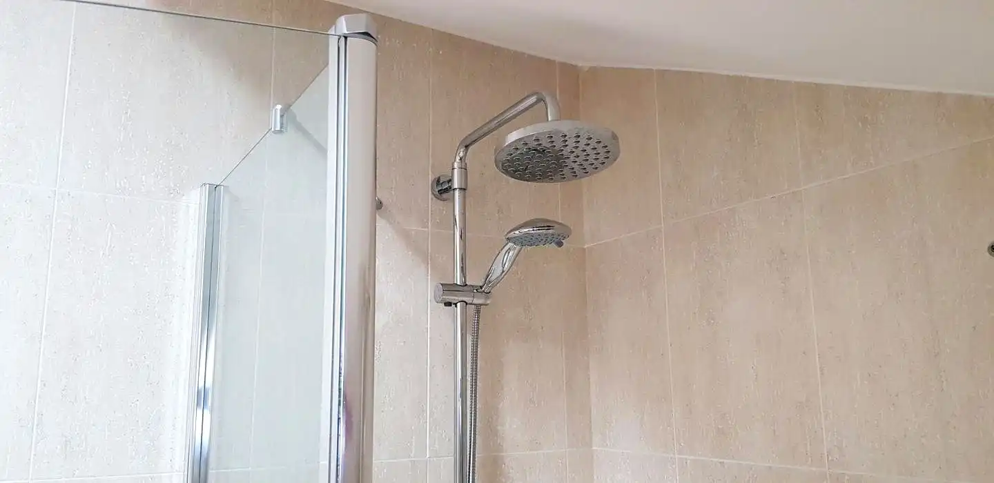 Bany de Pis en venda en Aller amb Calefacció, Parquet i Terrassa