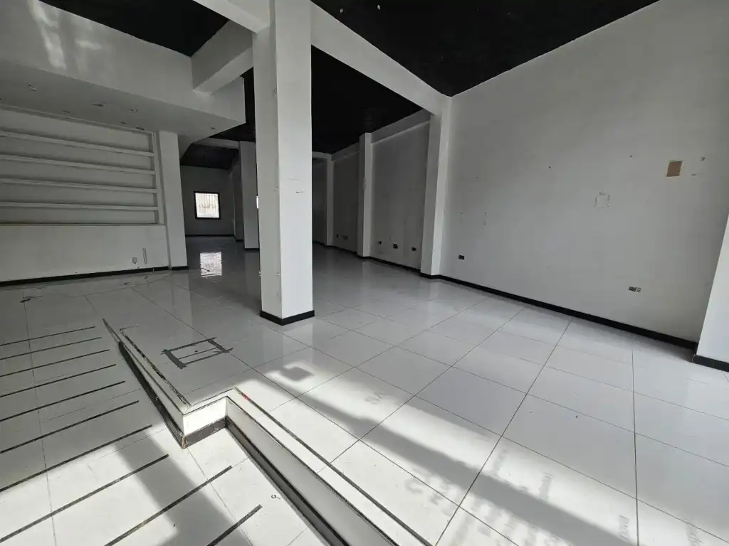 Locale commerciale in vendita a Avenida Fernández Balsera, imagen 6