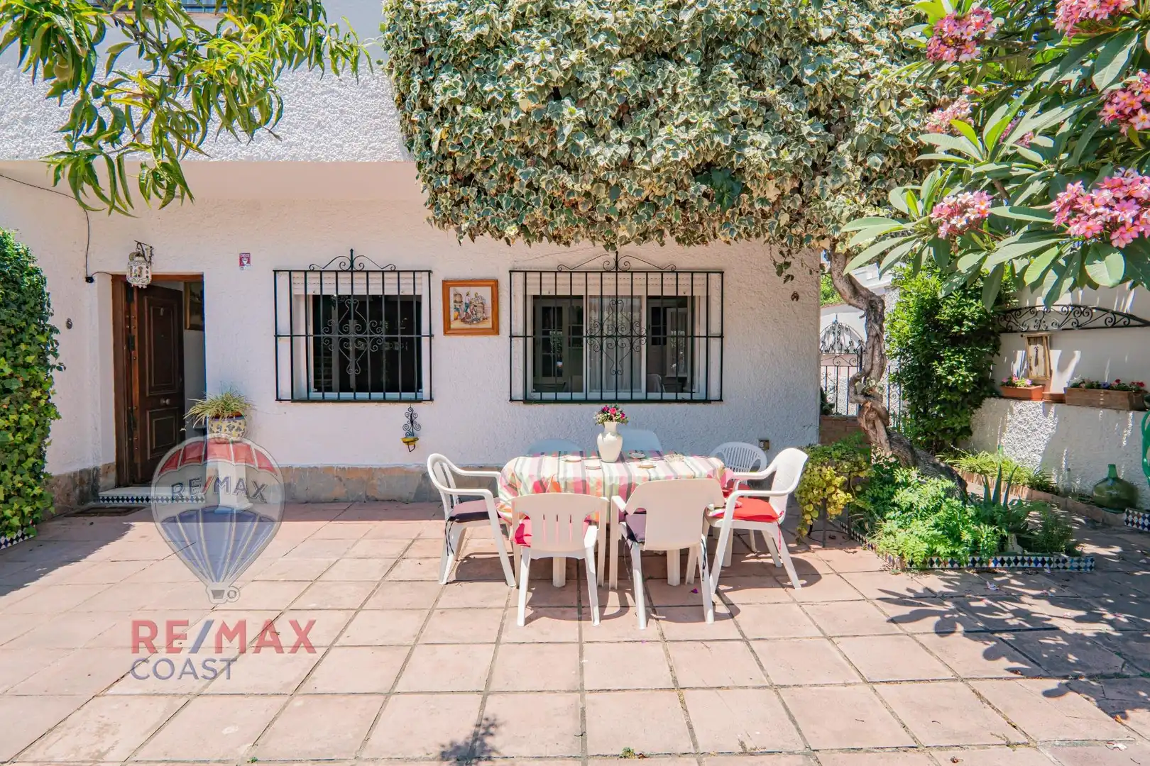 Vista exterior de Casa adosada en venta en Málaga con Aire acondicionado, Jardín privado y Terraza
