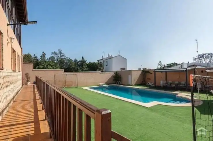 Chalet en venta en Calle CHOCO V ANTONIA, imagen 2